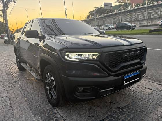RAM RAMPAGE 2.0 TURBO DIESEL REBEL 4X4 AUTOMÁTICO RAM RAMPAGE 2.0 TURBO DIESEL REBEL 4X4 AUTOMÁTICO